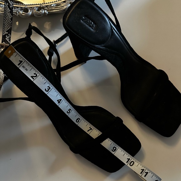 Zara sandals - Picture 5 of 6
